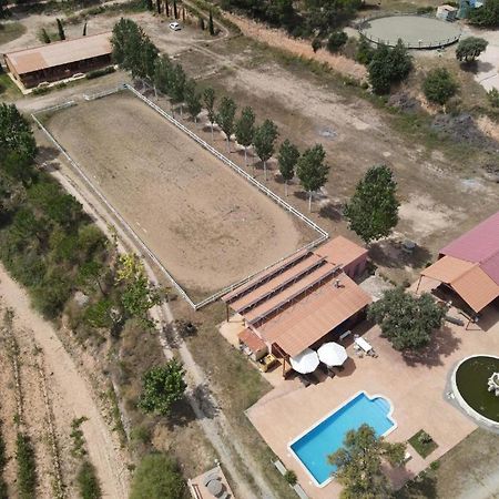 Rocaplana Club De Campo Hotel Vilarrodona Bagian luar foto