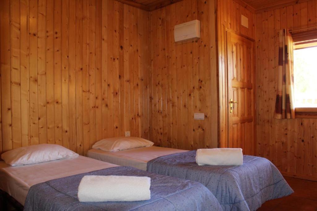 Rocaplana Club De Campo Hotel Vilarrodona Bagian luar foto
